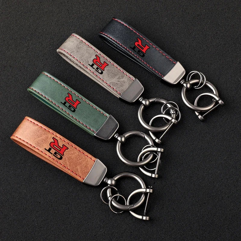 Chaveiro de Couro Nissan GTR – Modelos R32/R33/R34 | Estilo JDM com Fivela Ferradura e Logo