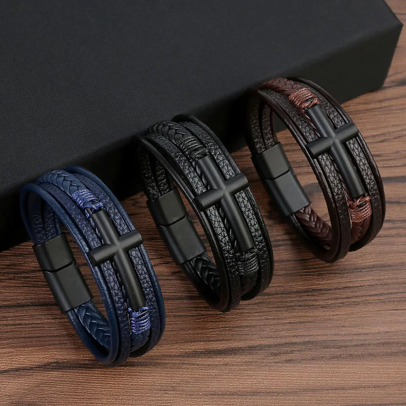Pulseira Masculina de Couro Trançado – Estilo Punk com Cruz Preta Decorativa e Fecho Magnético