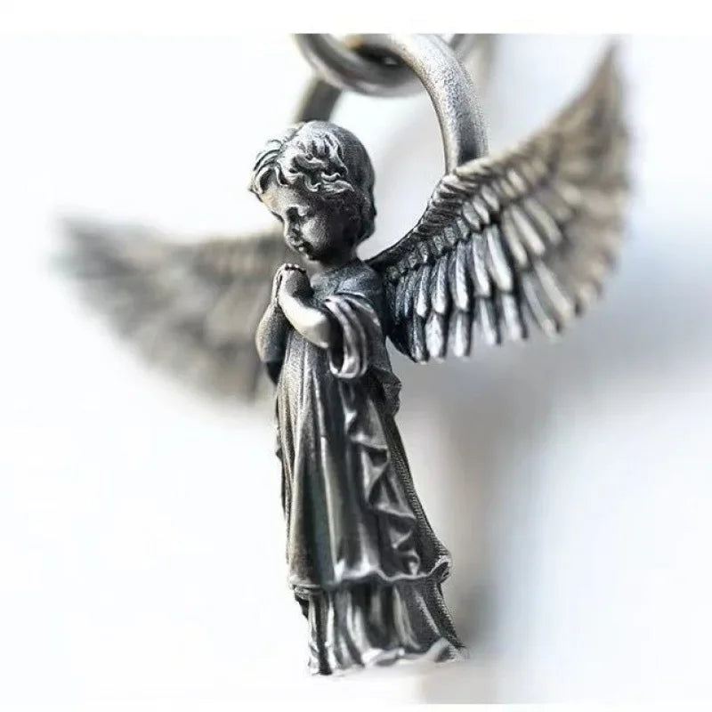 Colar Pingente Vintage Gótico de Caveira com Cruz de Jesus — Joia Católica Masculina, Amuleto Religioso Estilo Punk