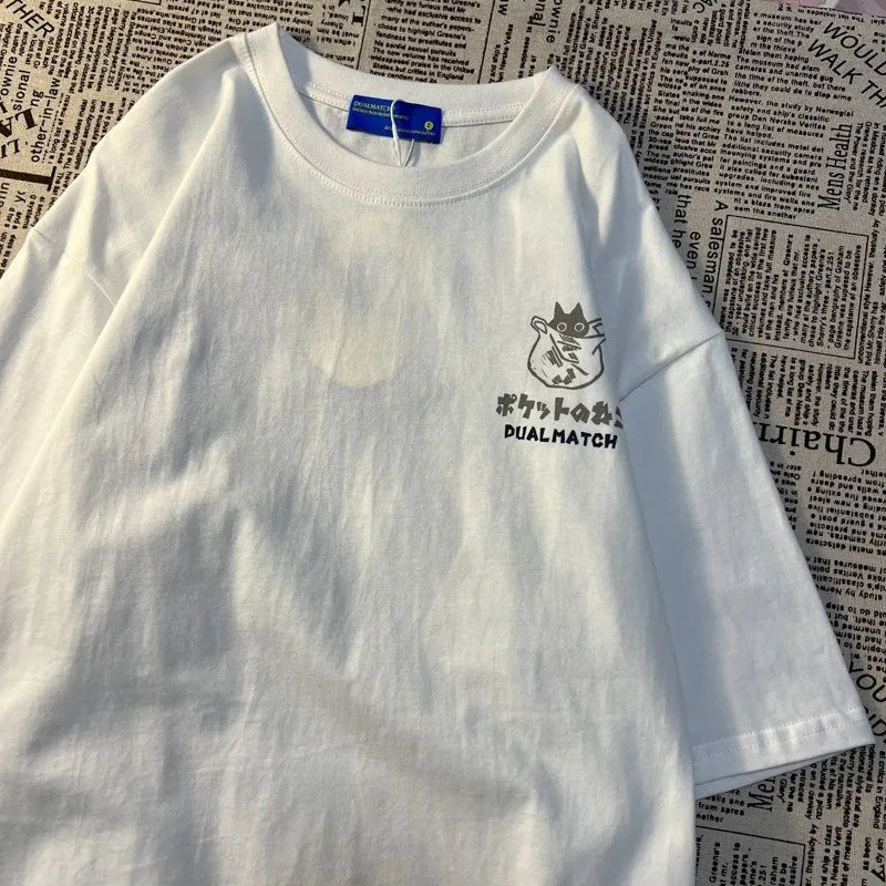 Camiseta de manga curta estampada com desenho de gato retrô