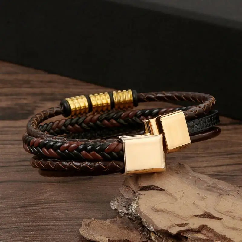 Pulseira Masculina de Couro Trançado – Estilo Punk com Cruz Preta Decorativa e Fecho Magnético